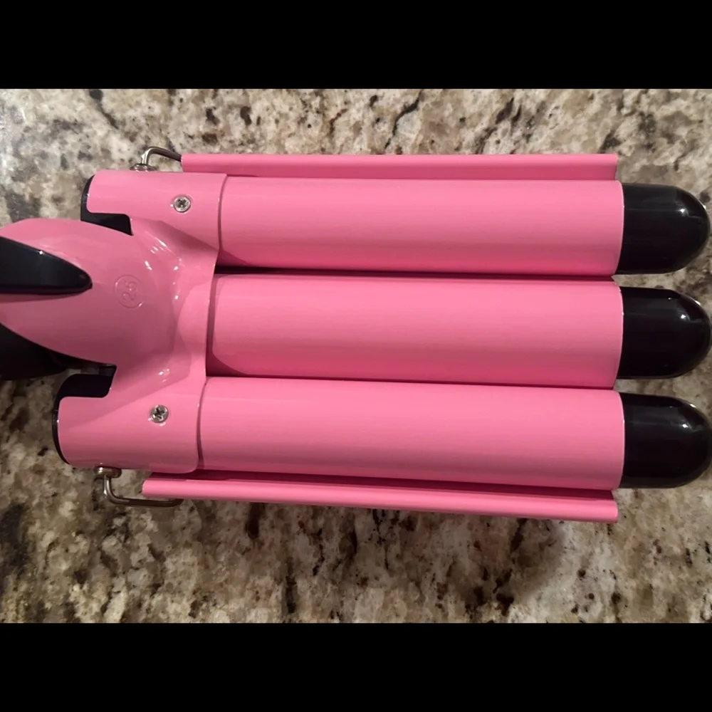 Three Barrel Curling Iron Wand Hair Waver - Picture 3 of 9